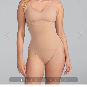 Honeylove, medium, sand, shapewear